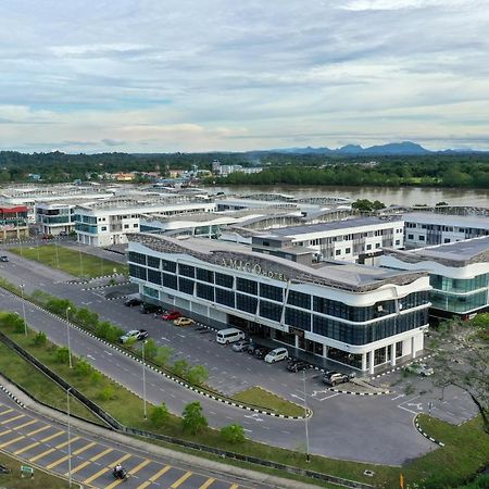 Amigo Hotel Bintulu Bagian luar foto