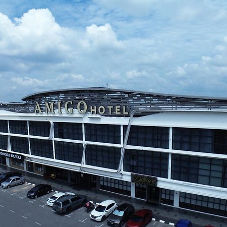 Amigo Hotel Bintulu Bagian luar foto